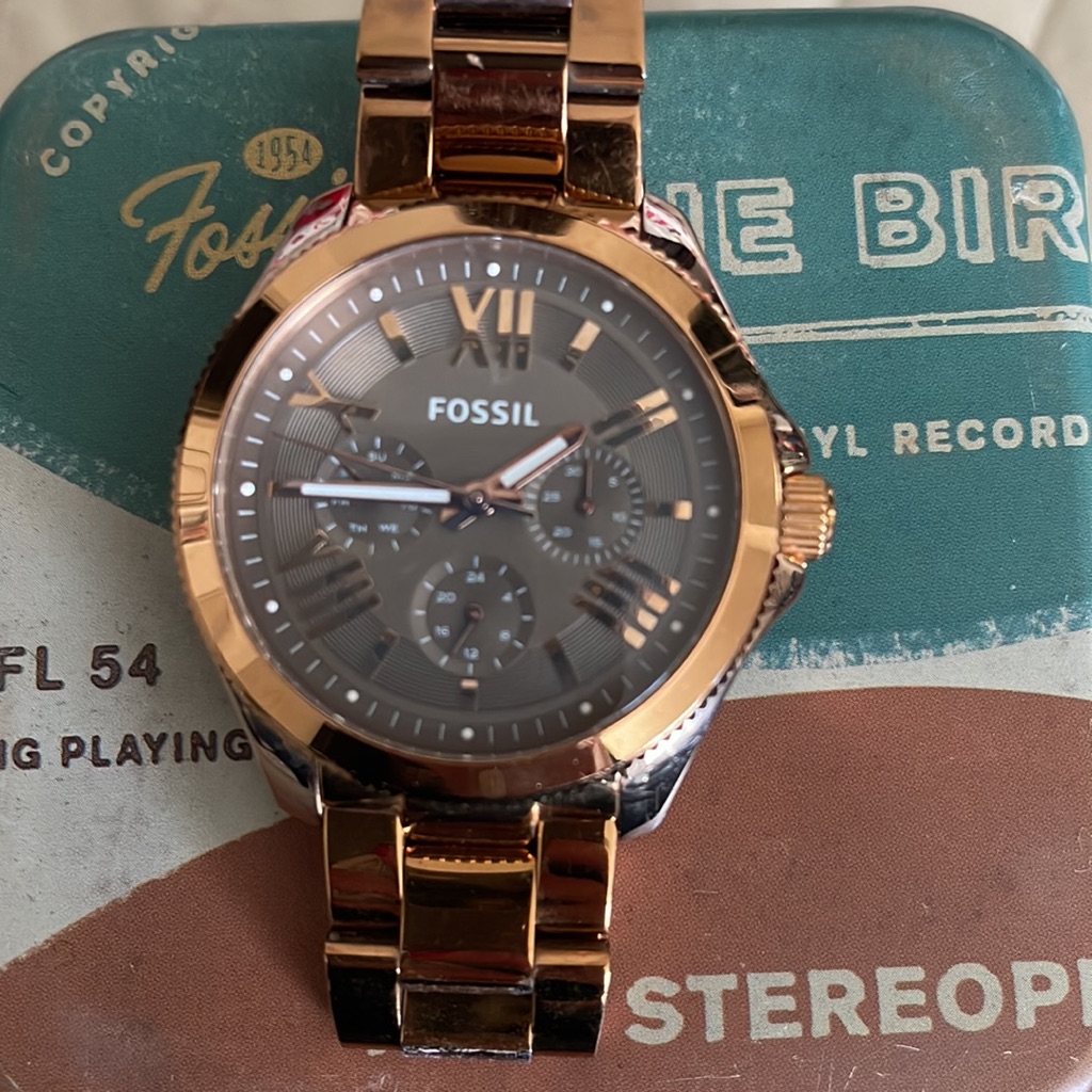 Fossil Womens Rose Gold Watch Dark Brown Dial Color